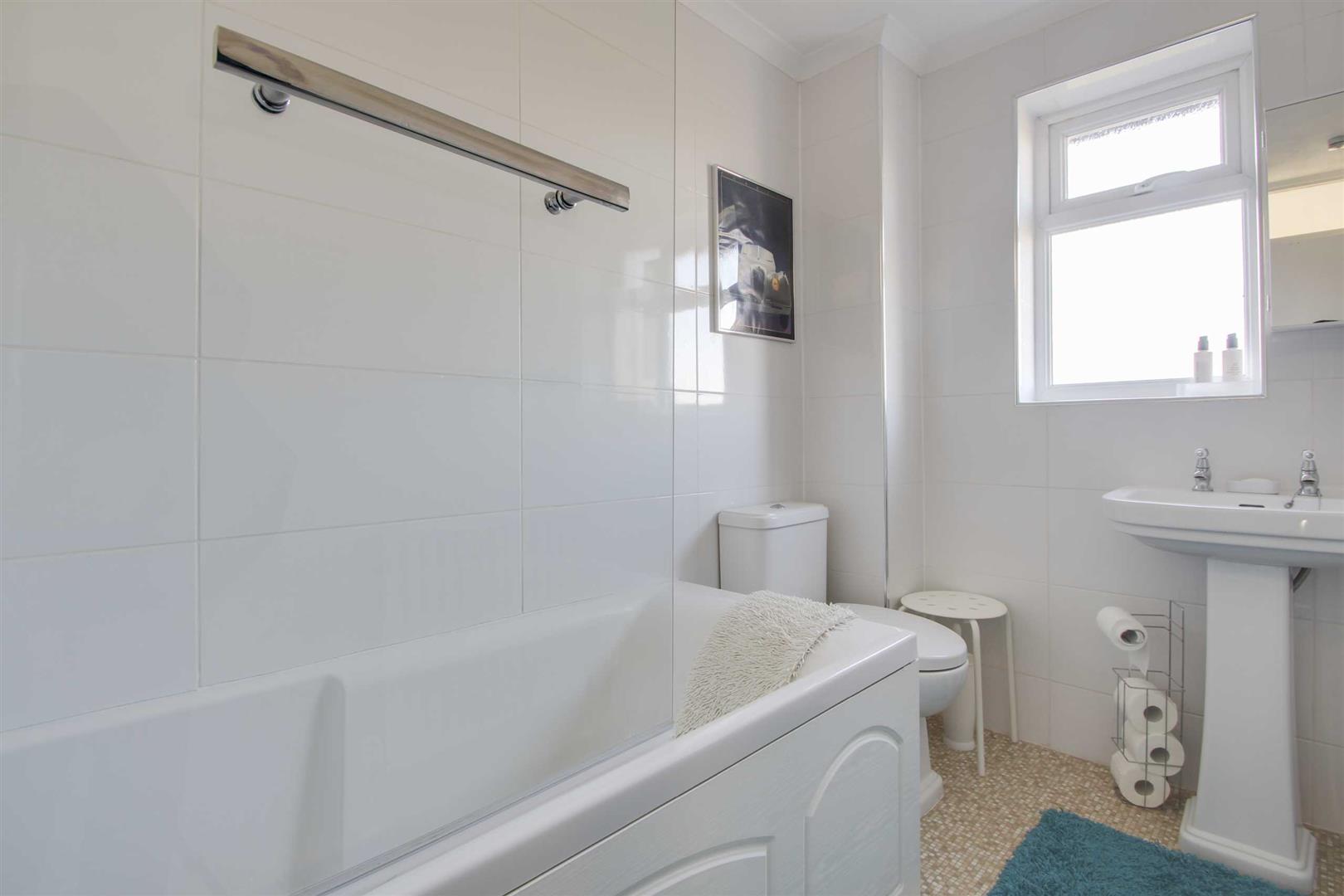 Brendon Court, Furzton, Milton Keynes